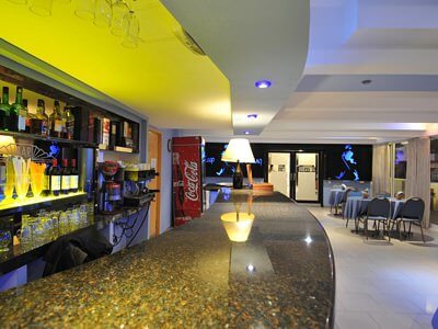 Hipólito Bar